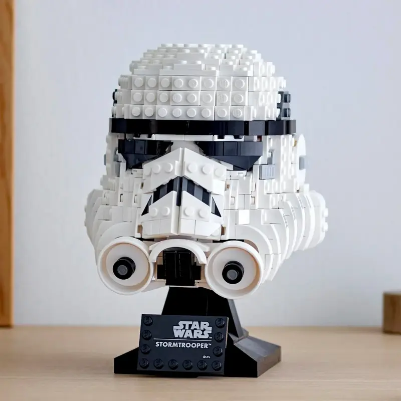 Купити Конструктор Star Wars Шолом штурмовика 647 деталей Зоряні війни сумісний з Lego за 780 грн