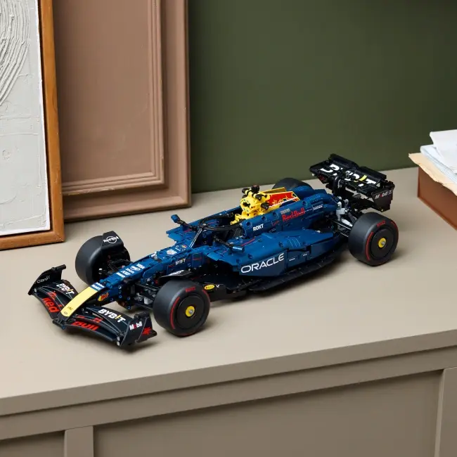 Купити Конструктор Technic F1 Oracle Red Bull Racing RB20 1639 деталі 1:8 (42206) сумісний з LEGO лего за 1990 грн