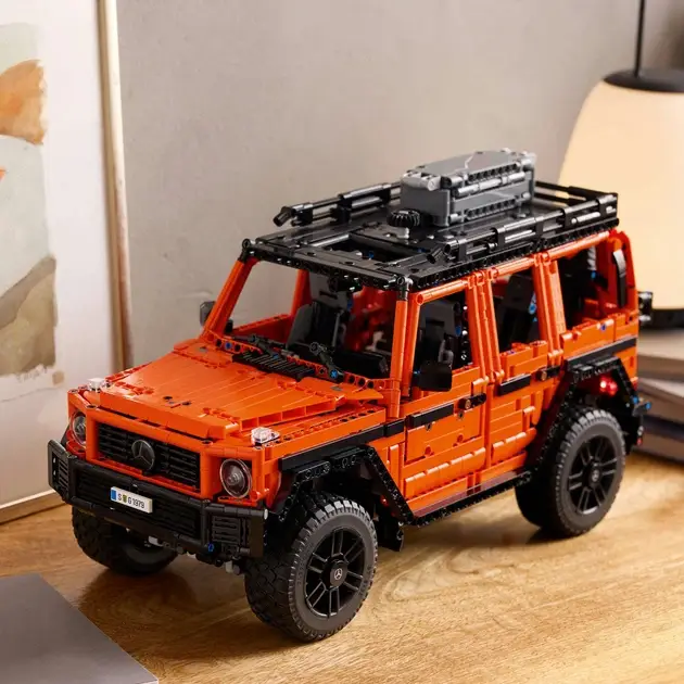 Купити Конструктор Technic Mercedes-Benz G 500 289177 Professional Line Мерседес 1:8 за 2690 грн