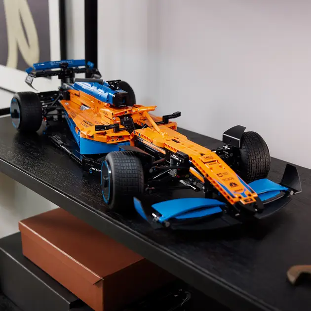 Купити Конструктор Technic McLaren F1 1434 деталі болід формула 1 Макларен 42141 сумісний з LEGO лего за 1499 грн