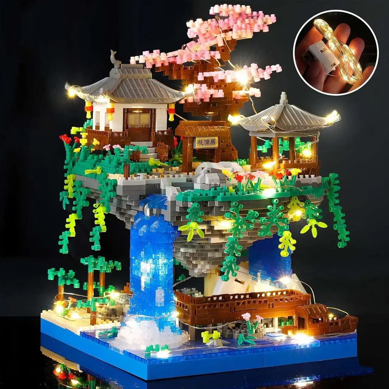 Купити Конструктор японське містечко 2705 деталей будинок з водоспадом і Led підсвічуванням за 890 грн