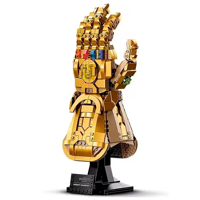 Купити Конструктор Рукавиця Нескінченності Таноса Золота рука Marvel за 1090 грн