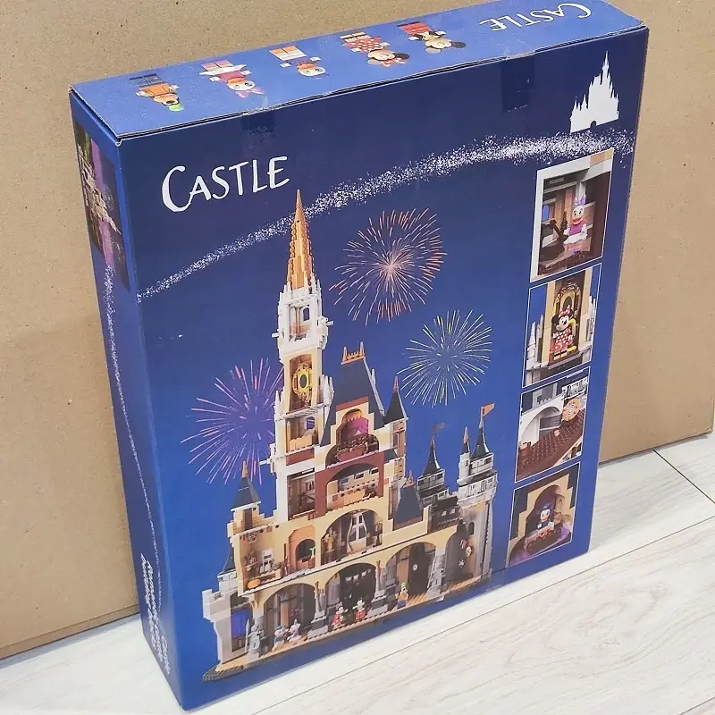 Купити Конструктор Замок Дісней Disney Castle 4613 деталей за 3590 грн