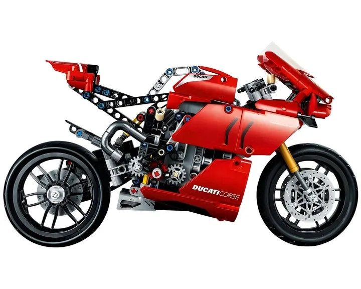 Купити Конструктор Technic Ducati Panigale V4 R на 646 деталей за 790 грн