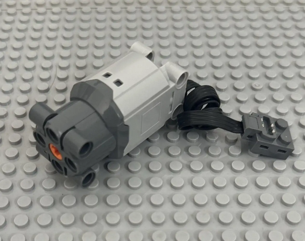 Купити Мотор L-motor для Lego Technic конструктор Power Functions за 180 грн